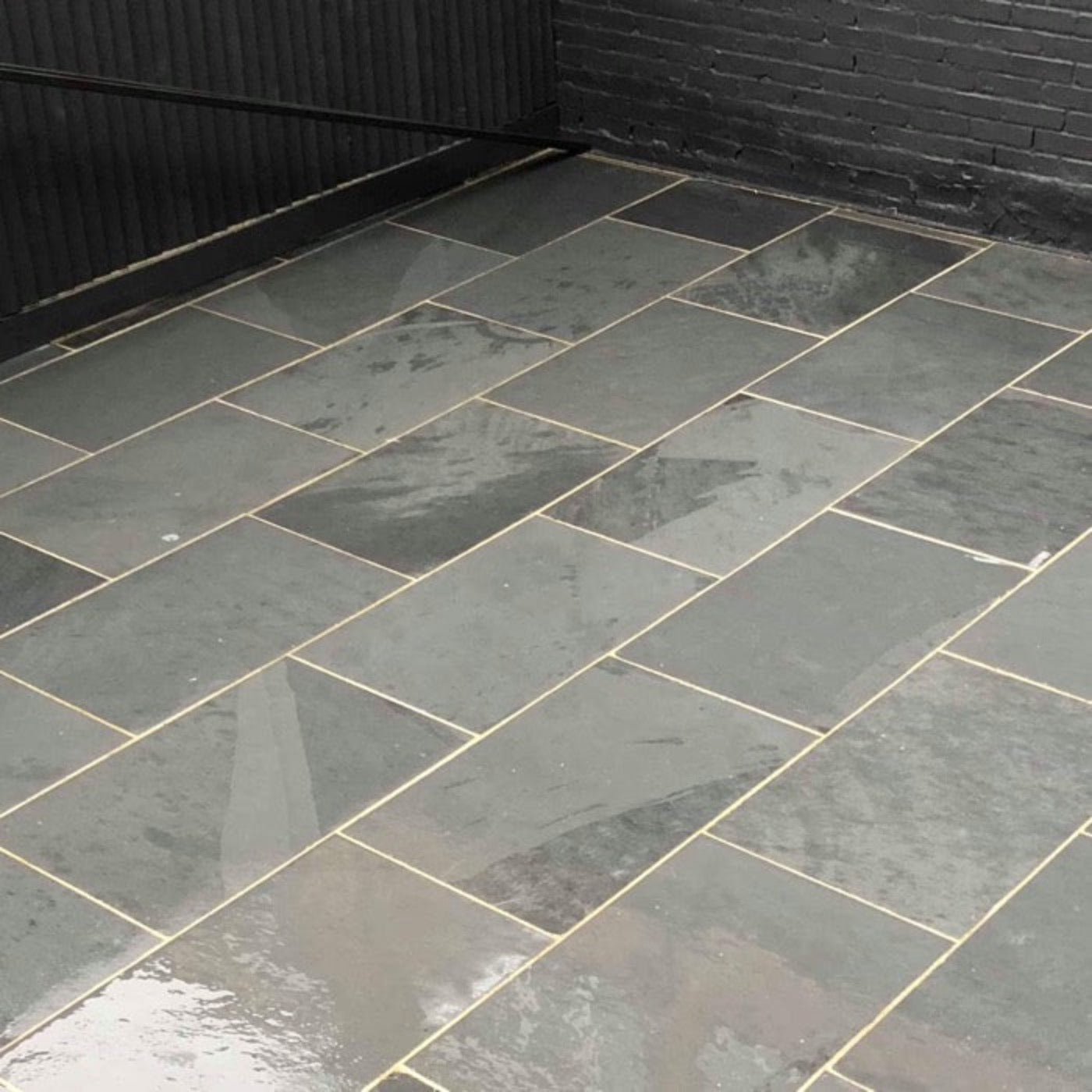 Black Slate Paving Slabs | 800 x 400 x 20 mm | As low as £38.81/m2 | Delivered