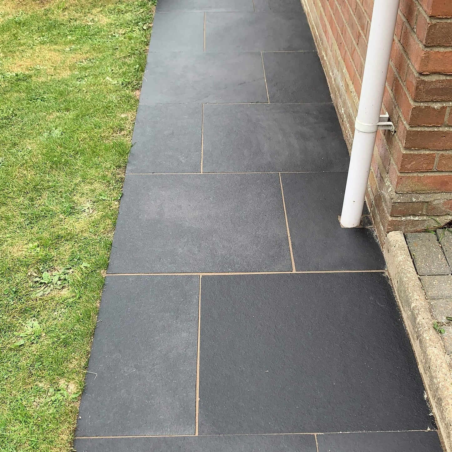 Black Limestone Paving Slabs | 900 x 600 x 22 mm | Collection Colchester, £28.88/m2