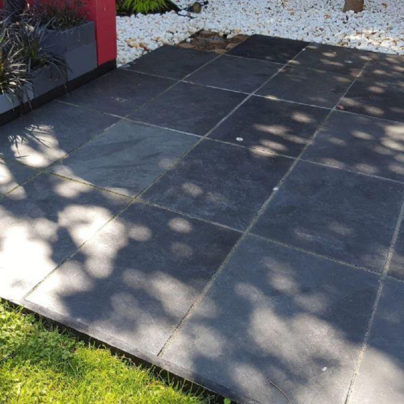 Brazilian Black Slate Paving Slabs 600x300 Bluesky Stone